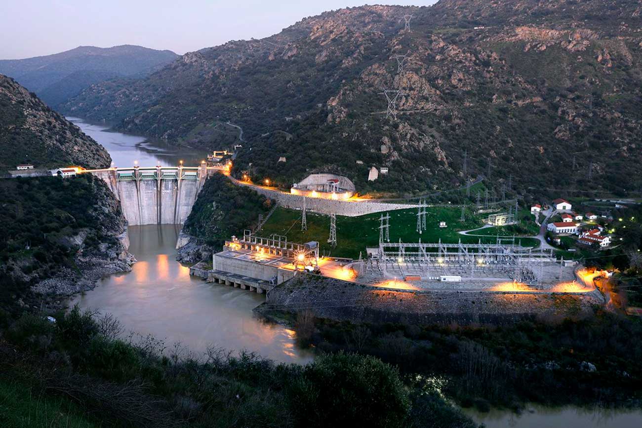central-hidroelectrica-Santioago-Sil